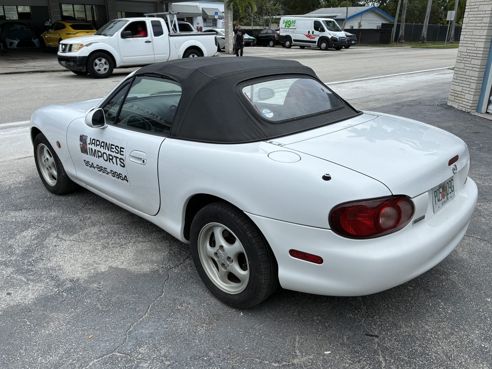 2001 Mazda Roadster — photo 5