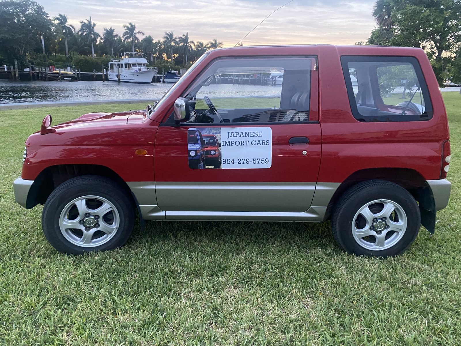 1996 Mitsubishi Pajero Mini — photo 11