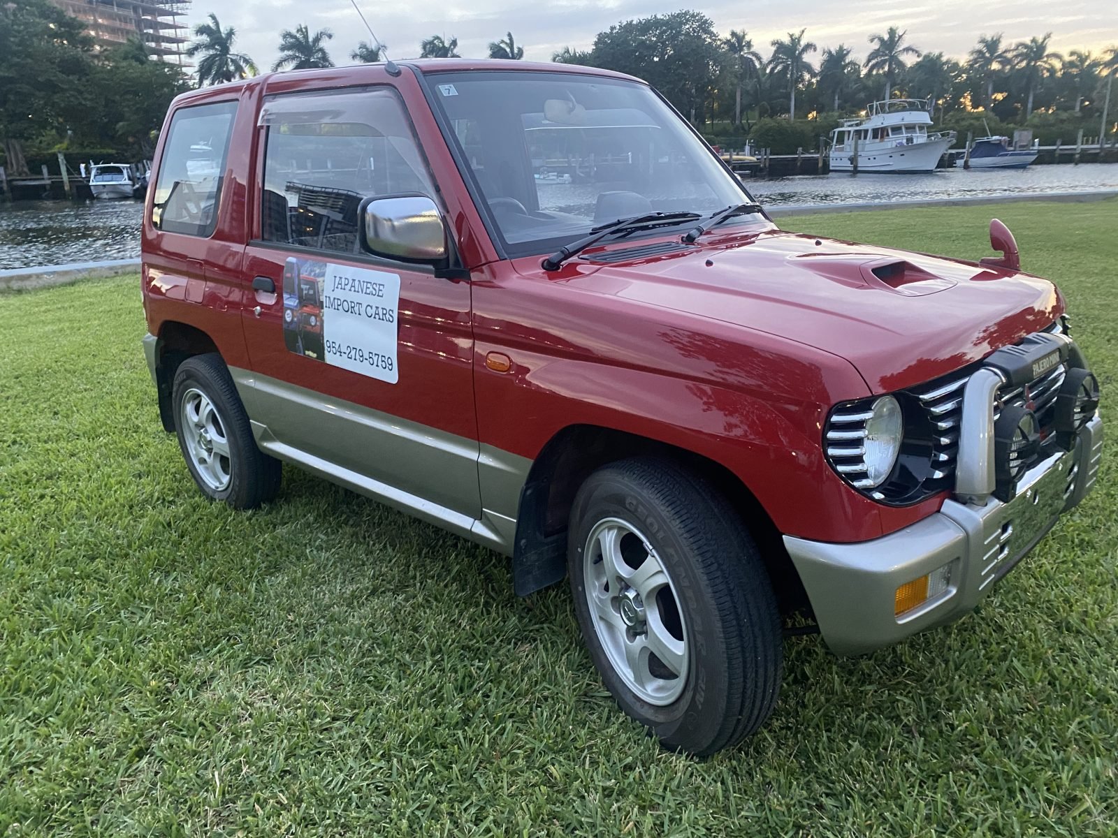 1996 Mitsubishi Pajero Mini — photo 3