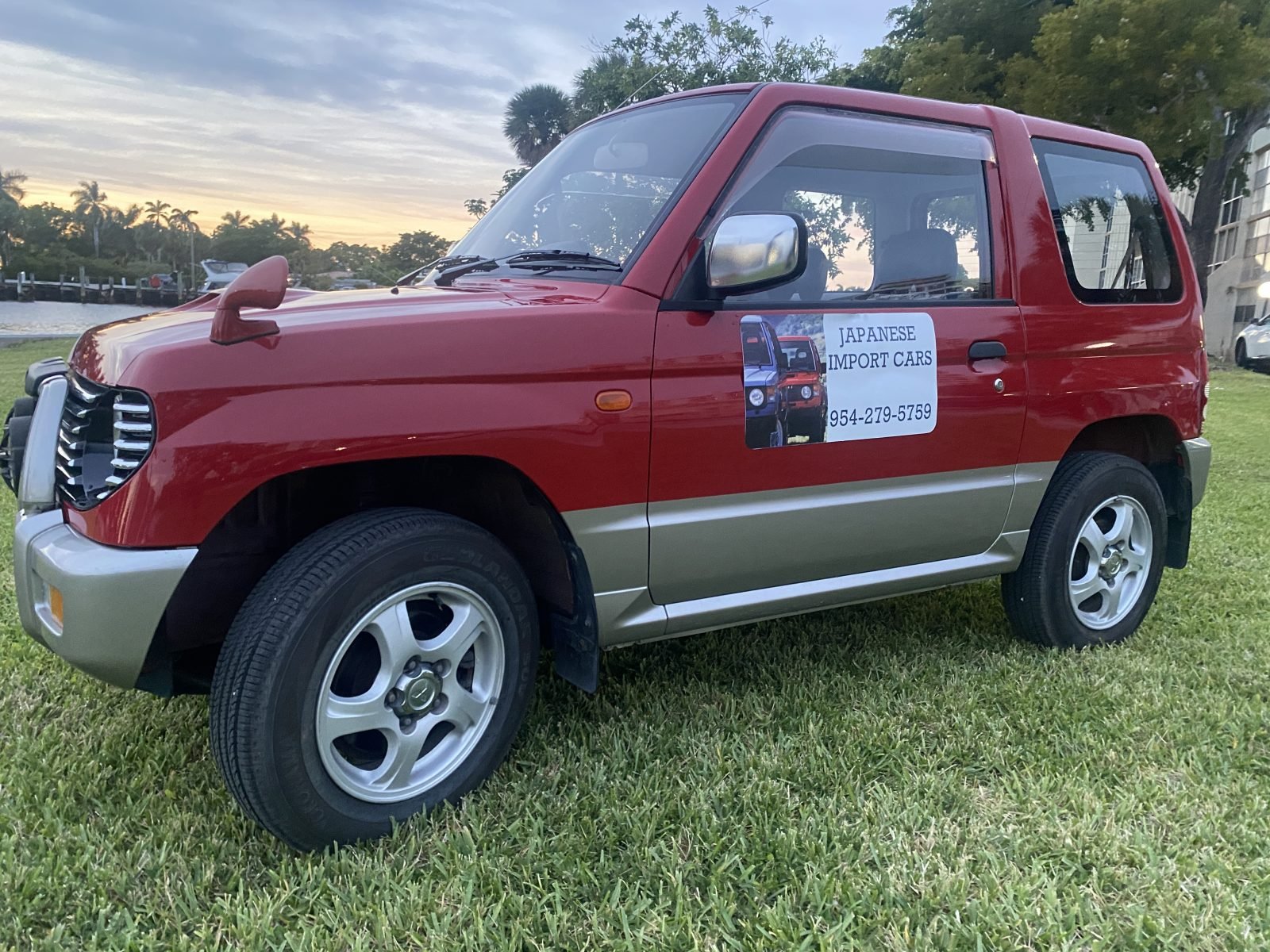 1996 Mitsubishi Pajero Mini — photo 9