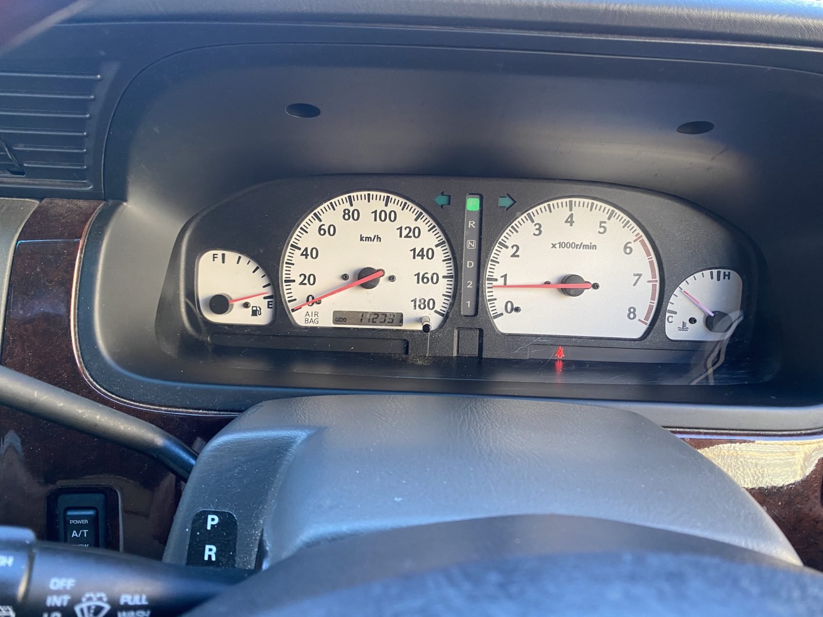 2000 Nissan Elgrand — photo 6