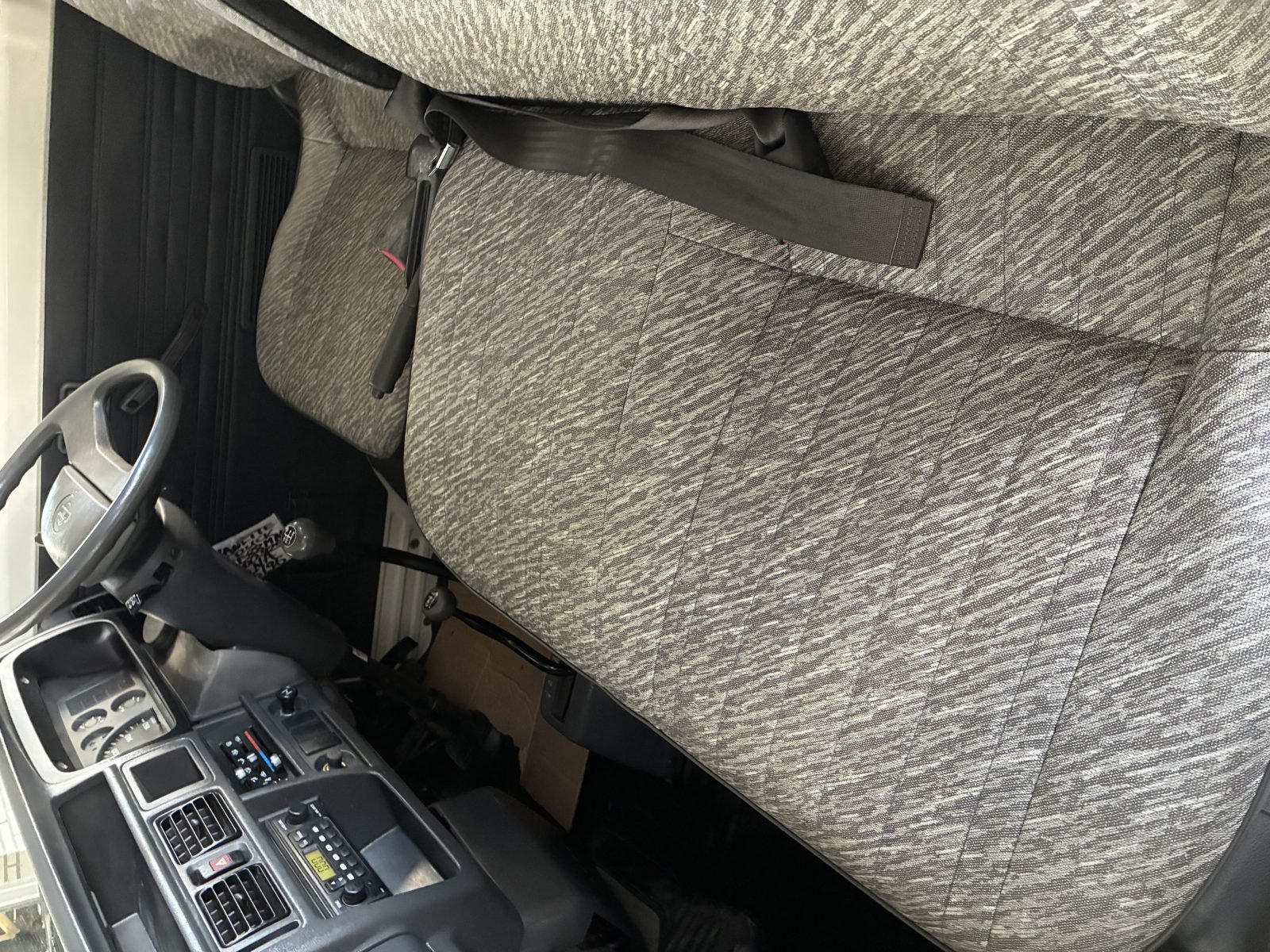 1997 Nissan Vanette Truck — photo 3