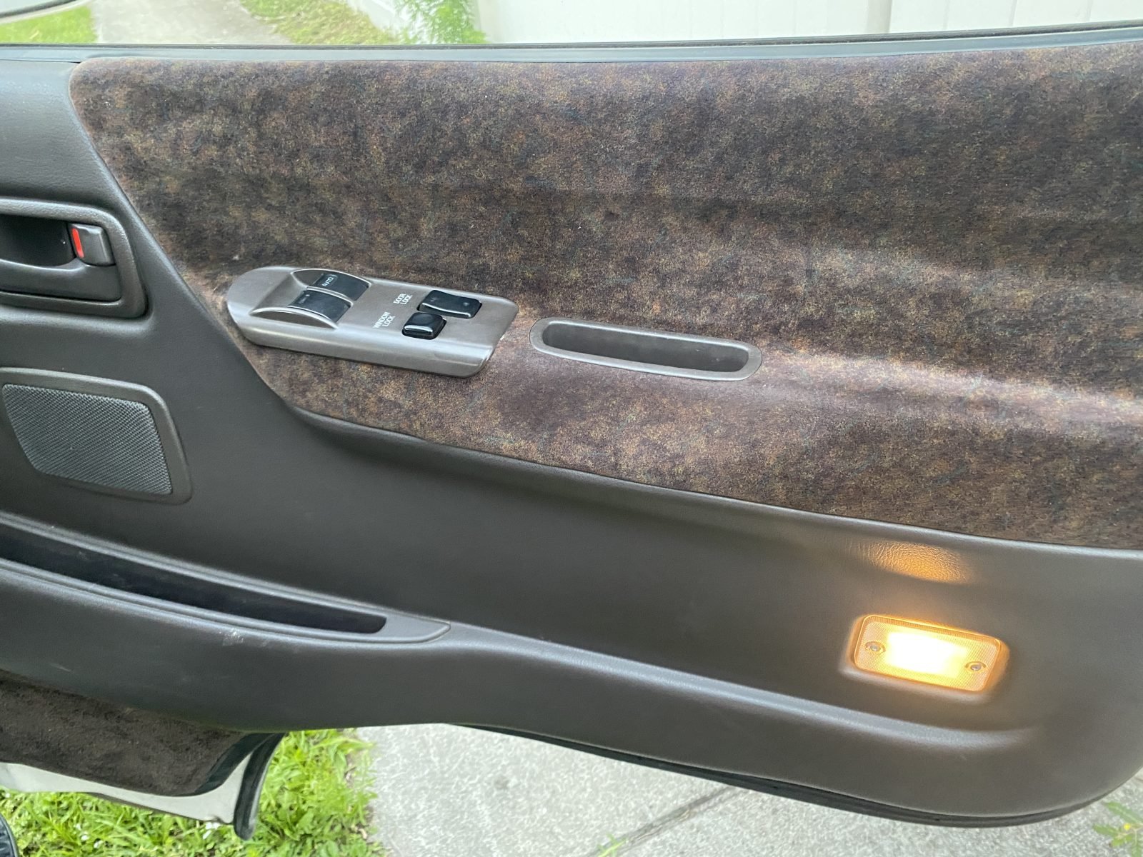 1994 Toyota Hiace Super Custom 4x4 Limited — photo 11