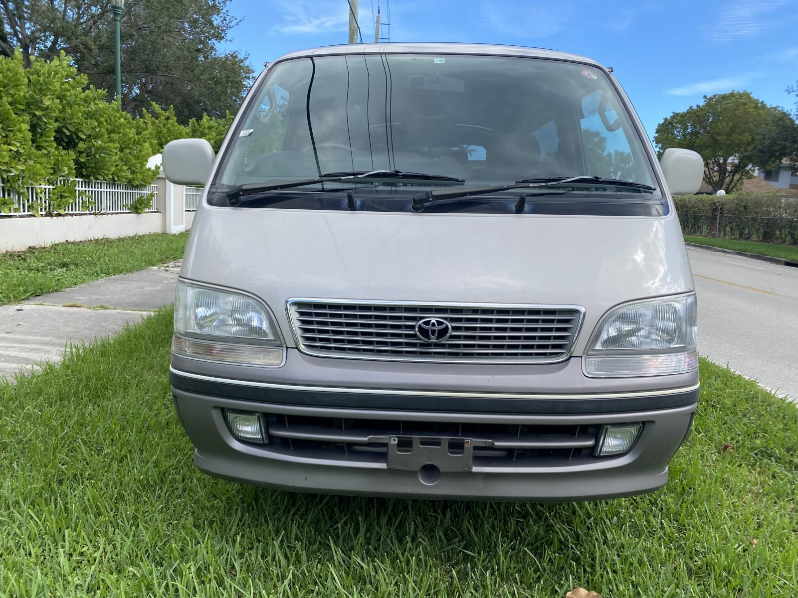 1999 Toyota Hiace Super Custom 4x4 — photo 5