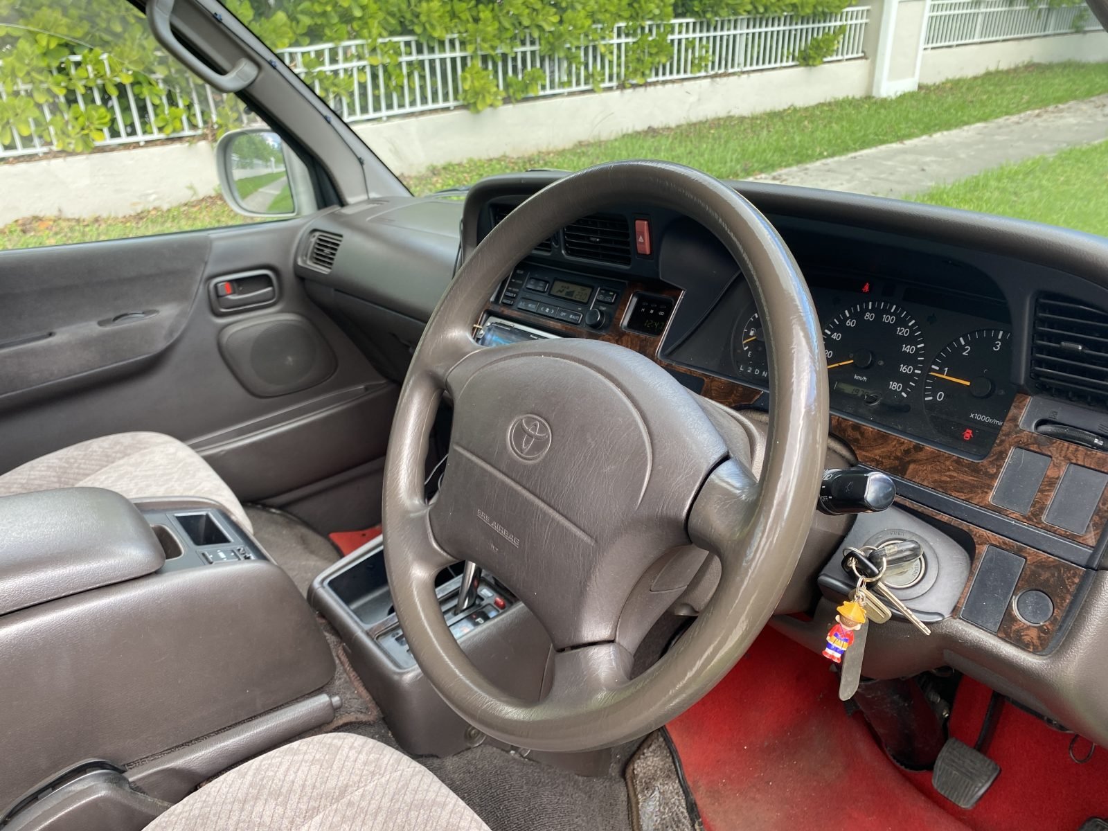 1999 Toyota Hiace Super Custom 4x4 — photo 7
