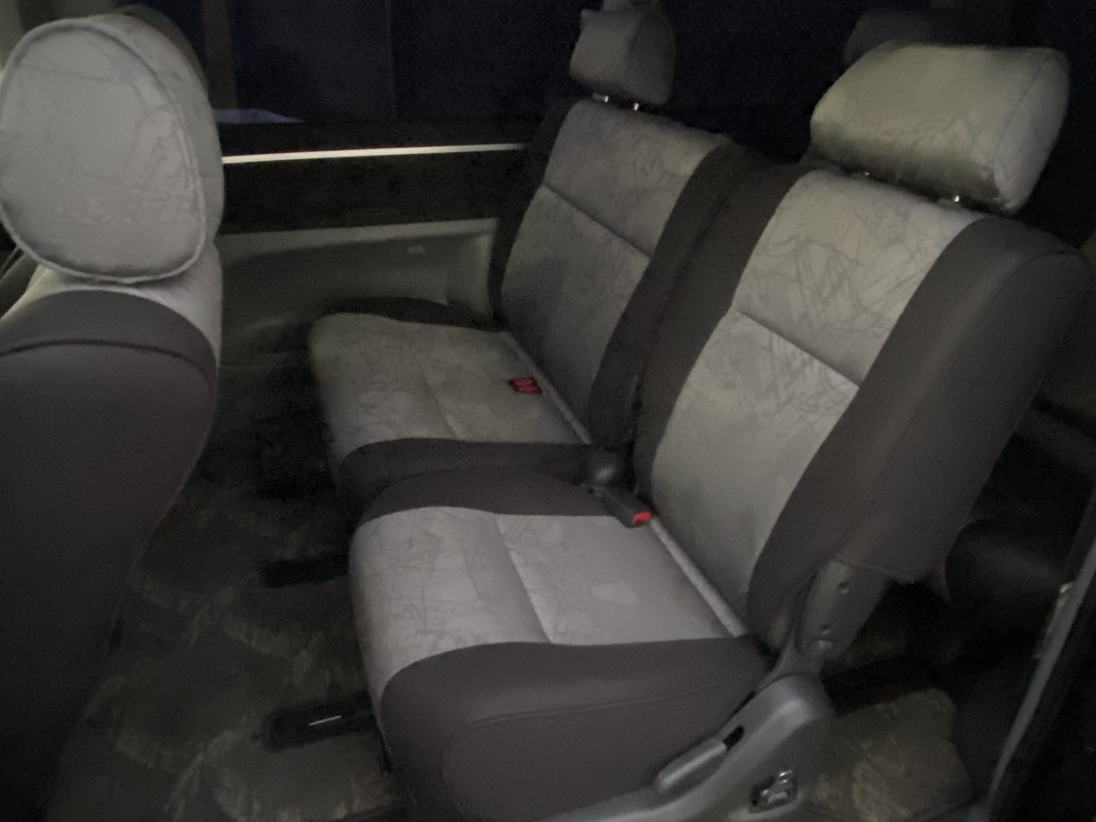 1999 Toyota Hiace Touring — photo 18